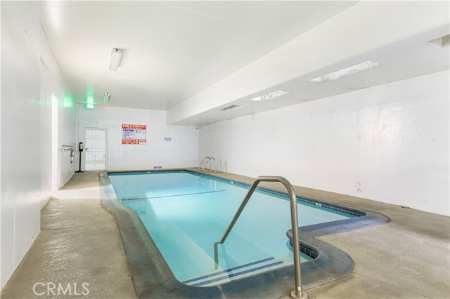 Detail Gallery Image 22 of 27 For 1045 N Kings Rd #105,  West Hollywood,  CA 90069 - 2 Beds | 2 Baths