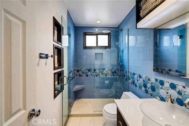 1204 19th Street, Hermosa Beach, California 90254, 3 Bedrooms Bedrooms, ,2 BathroomsBathrooms,Residential,Sold,19th,SB25046452