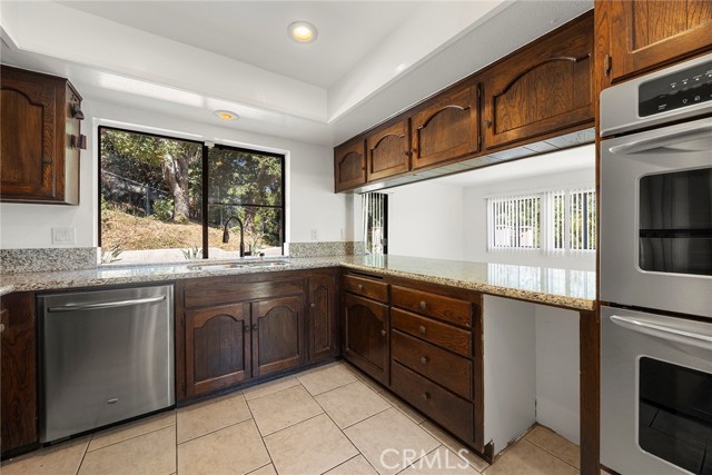 Detail Gallery Image 29 of 48 For 2053 Fullerton Rd, La Habra Heights,  CA 90631 - 4 Beds | 3 Baths