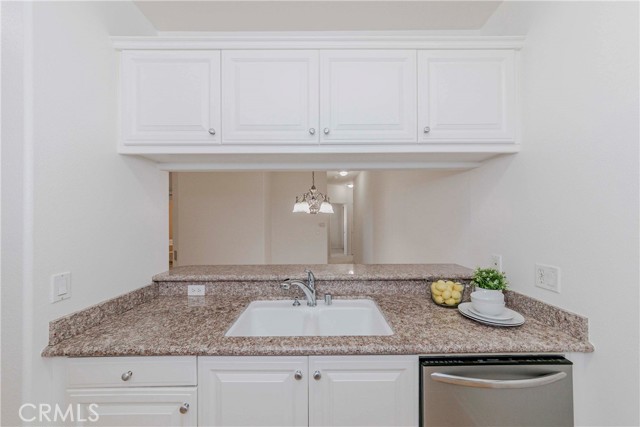 Detail Gallery Image 5 of 46 For 3120 Sepulveda Bld #306,  Torrance,  CA 90505 - 2 Beds | 1/1 Baths