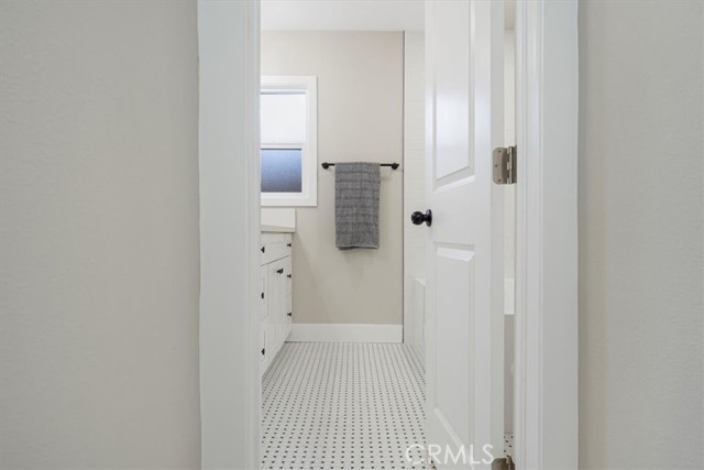 Detail Gallery Image 17 of 26 For 14822 Saticoy St, Van Nuys,  CA 91405 - 2 Beds | 1 Baths