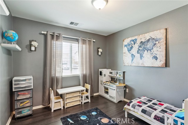 Detail Gallery Image 9 of 40 For 7387 Saddlewood Dr, Fontana,  CA 92336 - 4 Beds | 2/1 Baths