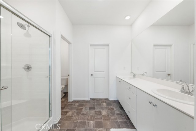 15901 Stresa Lane, Fontana CA: https://media.crmls.org/medias/586b564e-43d9-4d8a-a50c-a0bbd5dd1c3f.jpg