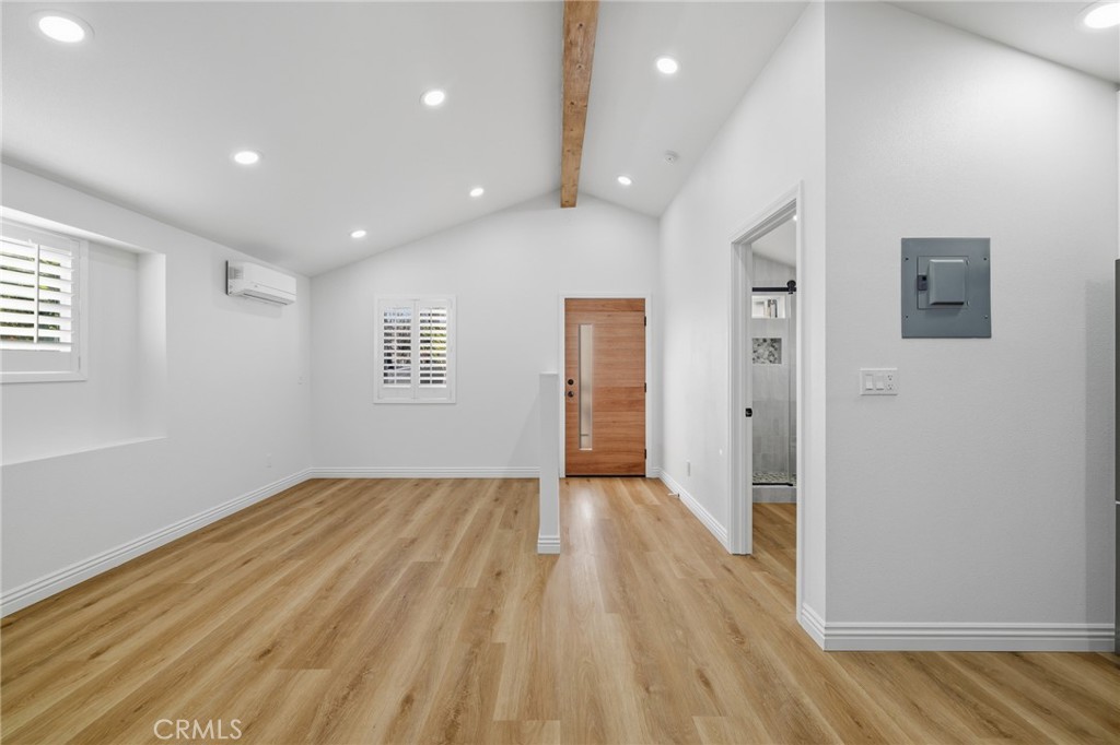 MLS #SR25274025 image #2