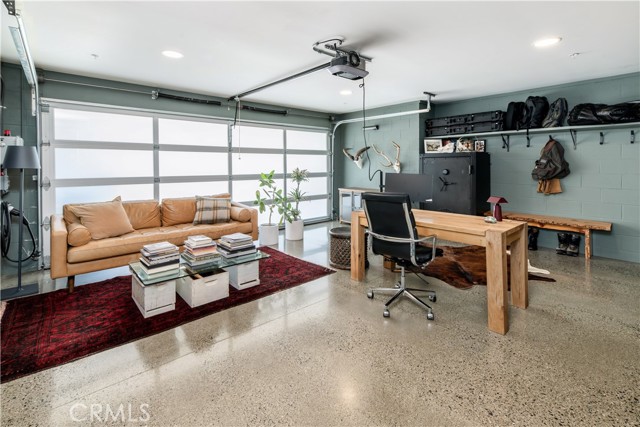 68 E F Street, Encinitas CA: https://media.crmls.org/medias/586bd2dd-f3f9-40bf-afcf-a2a5803bb417.jpg