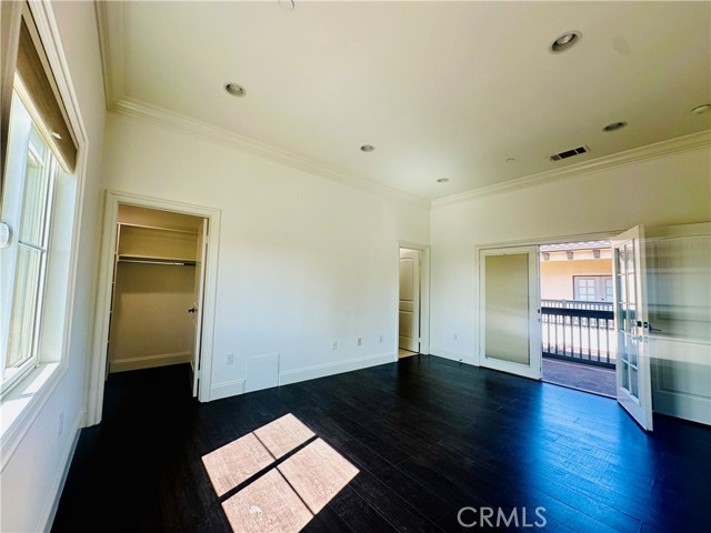 Detail Gallery Image 14 of 16 For 728 N Atlantic Bld #B,  Alhambra,  CA 91801 - 2 Beds | 2/1 Baths