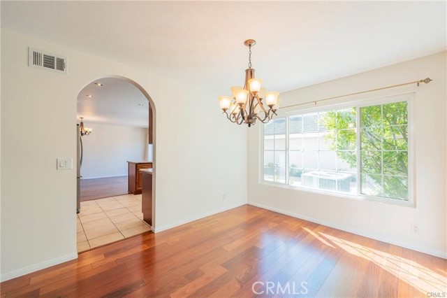 Detail Gallery Image 11 of 40 For 13 W Yale, Irvine,  CA 92604 - 3 Beds | 2/1 Baths