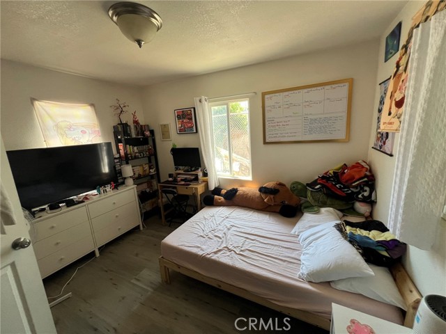 1327 S Gage Avenue, Los Angeles CA: https://media.crmls.org/medias/586d153d-4c8e-4861-b3cb-648e566ac8ea.jpg