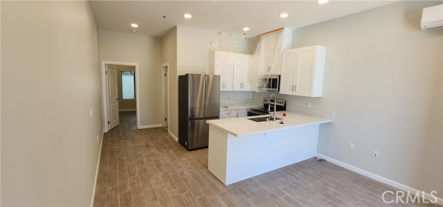 Detail Gallery Image 17 of 72 For 17210 Newhope St #1103,  Fountain Valley,  CA 92708 - 1 Beds | 1 Baths