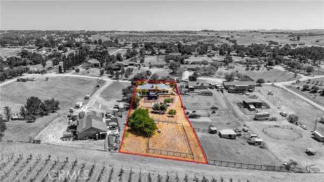 7240 Iverson Place, Paso Robles CA: https://media.crmls.org/medias/586edb72-083d-4993-8059-5f75c72012b7.jpg