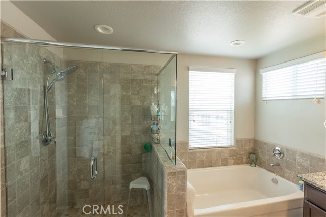 Detail Gallery Image 16 of 37 For 4373 Strathmore Pl, Merced,  CA 95348 - 3 Beds | 2/1 Baths