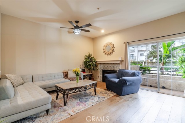 Front Image Thumbnail for CRGD26029556