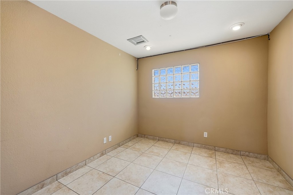 MLS #OC26132649 image #5
