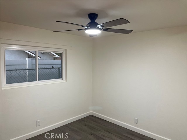 Detail Gallery Image 8 of 9 For 811 S Joy St #B,  Corona,  CA 92879 - 2 Beds | 1 Baths