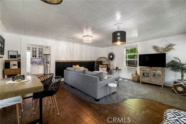479 E 9th Street, Chico CA: https://media.crmls.org/medias/5871c5cf-7e6f-4ef5-b679-62bbf1b0dbd2.jpg