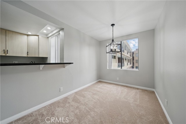 Detail Gallery Image 13 of 35 For 7826 Topanga Canyon Bld #218,  Canoga Park,  CA 91304 - 2 Beds | 2 Baths