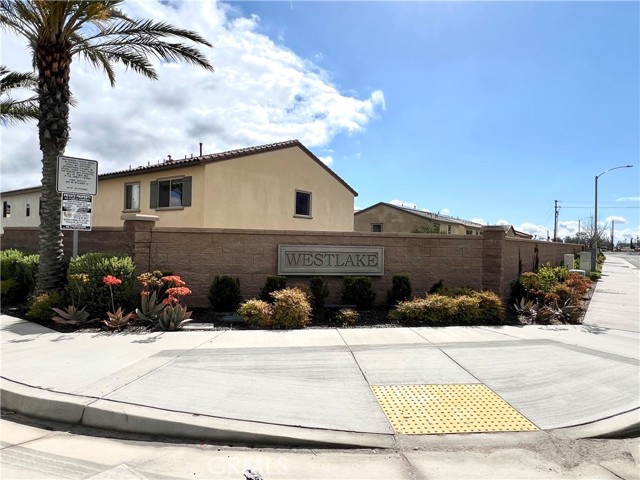 Detail Gallery Image 2 of 28 For 33955 Capstan Ct, Lake Elsinore,  CA 92530 - 4 Beds | 3 Baths