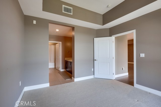 Detail Gallery Image 38 of 75 For 402 Rockefeller #410,  Irvine,  CA 92612 - 2 Beds | 2/1 Baths
