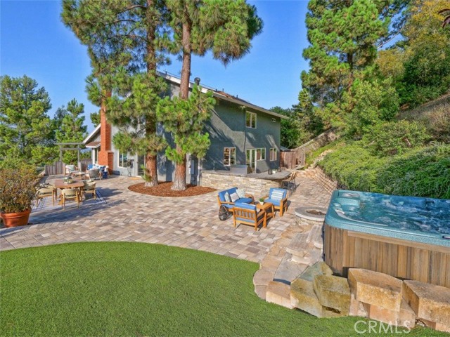 4358 Cartesian Circle, Palos Verdes Peninsula CA: https://media.crmls.org/medias/5873af62-8f1a-4651-8a8c-f41665b00a0e.jpg