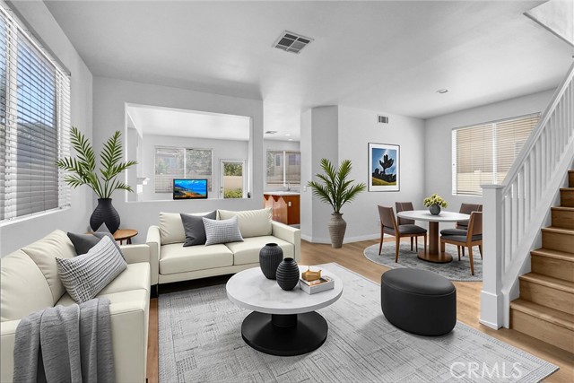 Detail Gallery Image 4 of 32 For 27231 Marisa Dr, Canyon Country,  CA 91387 - 4 Beds | 3 Baths