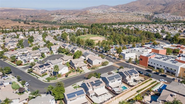 Detail Gallery Image 47 of 64 For 25079 Pine Mountain, Corona,  CA 92883 - 4 Beds | 3/1 Baths