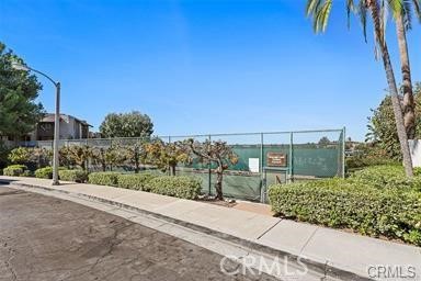 Detail Gallery Image 34 of 46 For 1360 G Shadow Ln #G,  Fullerton,  CA 92831 - 2 Beds | 2 Baths