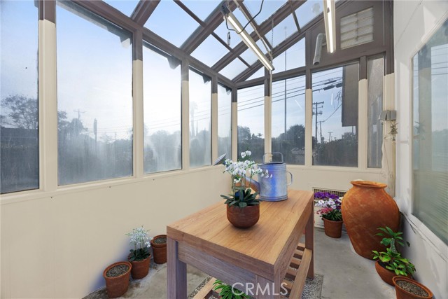 Detail Gallery Image 8 of 35 For 240 S Real, Bakersfield,  CA 93309 - 3 Beds | 2 Baths