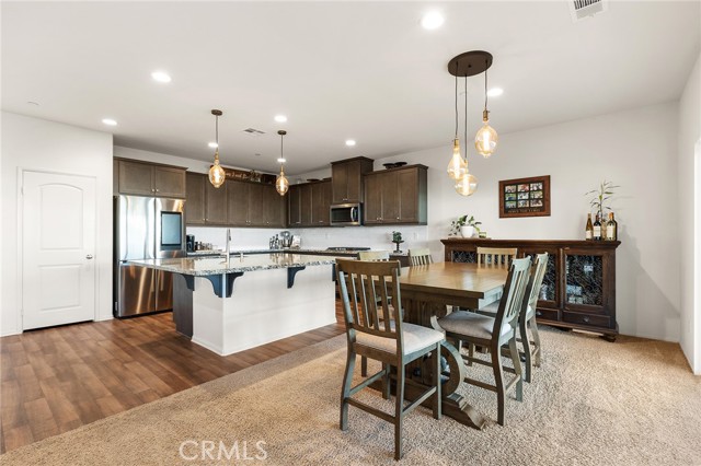 Detail Gallery Image 13 of 75 For 24456 Reserve Ct, Menifee,  CA 92584 - 5 Beds | 4 Baths