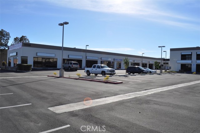 14156 Amargosa Road, Victorville, California 92392, ,Commercial Lease,For Rent,14156 Amargosa Road,CRHD24086525