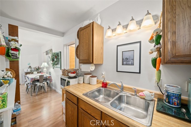 936 Northampton Street, Cambria CA: https://media.crmls.org/medias/58764aab-db3c-44e1-8db5-fc1464da0af7.jpg