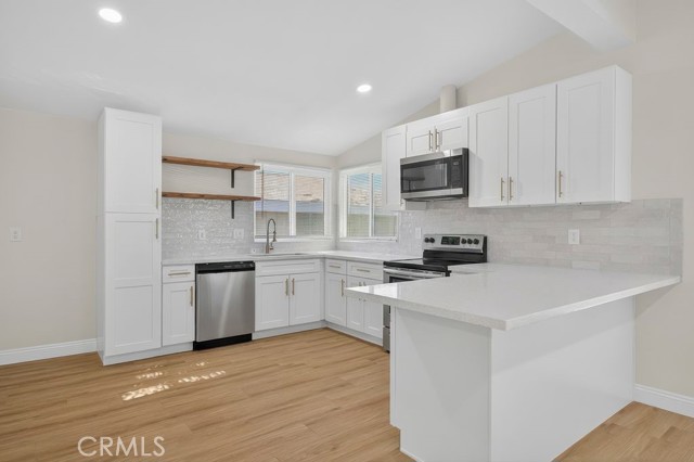 Detail Gallery Image 10 of 25 For 10320 Wrangler, Corona,  CA 92883 - 3 Beds | 2 Baths