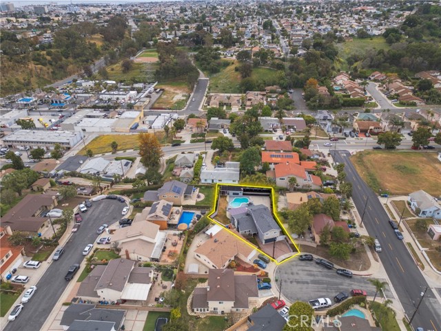 867 W Battery Street, San Pedro CA: https://media.crmls.org/medias/5877d511-2d89-4f3a-aaee-186c7c56bf56.jpg