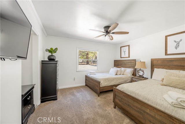 188 S Finch Drive, Big Bear Lake CA: https://media.crmls.org/medias/58783f4d-7e92-492e-af83-6309388e61af.jpg
