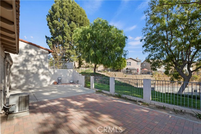 Detail Gallery Image 25 of 31 For 7990 Lakeside Dr, Jurupa Valley,  CA 92509 - 3 Beds | 2 Baths