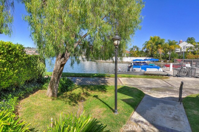 27879 Chipiona, Mission Viejo CA: https://media.crmls.org/medias/58794af5-fcaf-43cf-ac50-426e7d1ca947.jpg