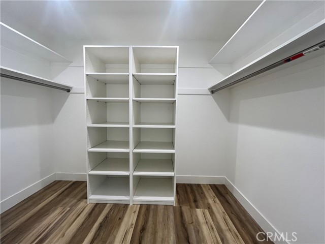 Detail Gallery Image 21 of 28 For 2529 N Keystone St, Burbank,  CA 91504 - 3 Beds | 2 Baths