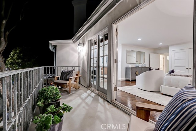 742 31st Street, Manhattan Beach, California 90266, 5 Bedrooms Bedrooms, ,2 BathroomsBathrooms,Residential,Sold,31st,SB22034184