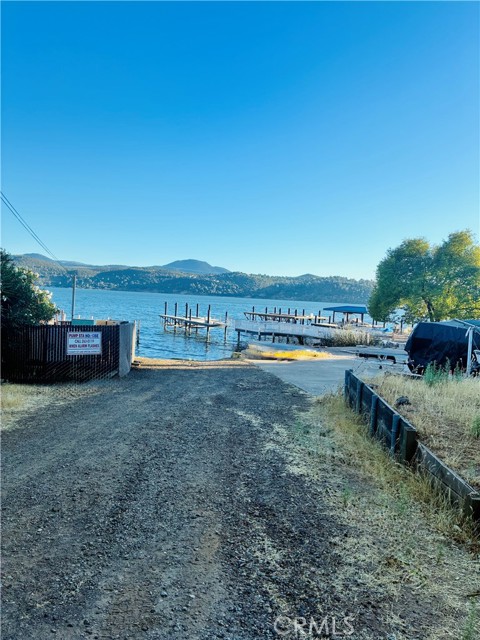 Detail Gallery Image 7 of 26 For 11480 San Joaquin, Clearlake,  CA 95422 - 2 Beds | 2 Baths