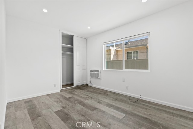 142 S Savannah Street, Los Angeles CA: https://media.crmls.org/medias/587b2f48-c132-46b4-830f-3e968f7111ef.jpg