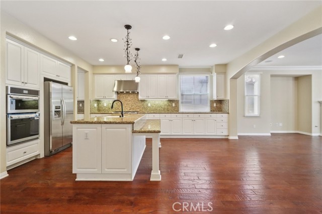 27 Antique Rose, Irvine CA: https://media.crmls.org/medias/587b9c31-0696-42ea-b94e-42b0dd436a06.jpg