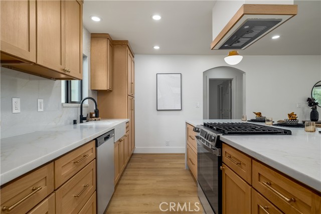 Image 17 of 29 For 4816 Baca Avenue