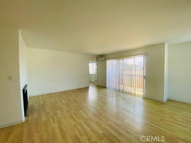 Detail Gallery Image 5 of 25 For 811 6th St #305,  Santa Monica,  CA 90403 - 3 Beds | 2 Baths