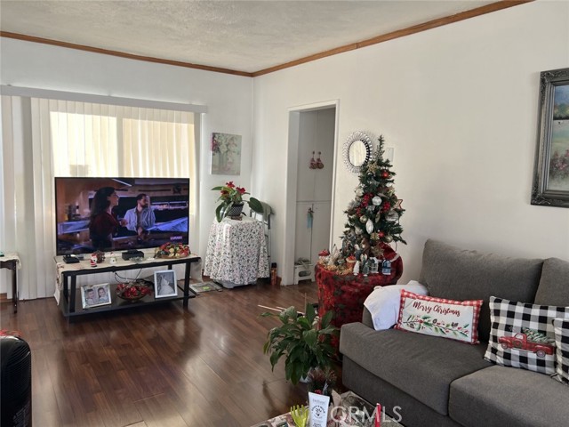 Detail Gallery Image 15 of 18 For 10749 New Haven St #18,  Sun Valley,  CA 91352 - 1 Beds | 1 Baths