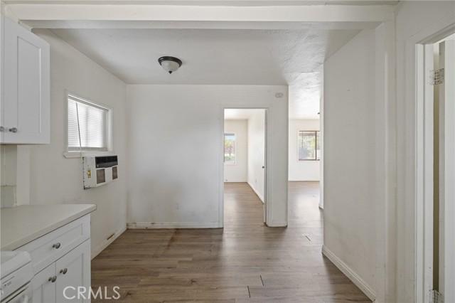 Detail Gallery Image 5 of 41 For 2241 Harrison St, San Bernardino,  CA 92404 - 2 Beds | 1 Baths