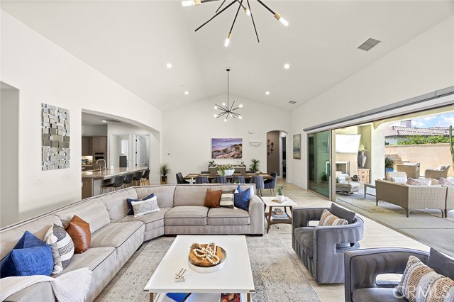 Image 3 of 33 For 55121 Summer Lynn Court