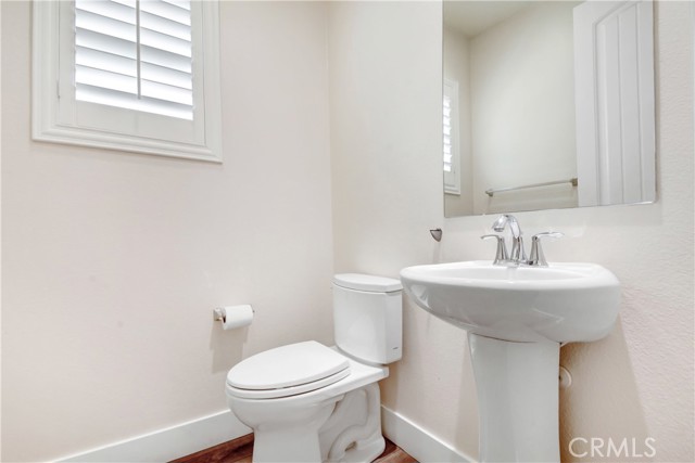 Detail Gallery Image 13 of 16 For 14414 Serenade Dr, Corona,  CA 92880 - 4 Beds | 2/1 Baths