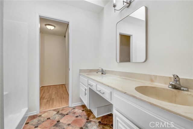 Detail Gallery Image 12 of 19 For 600 Central Ave #372,  Riverside,  CA 92507 - 1 Beds | 1 Baths