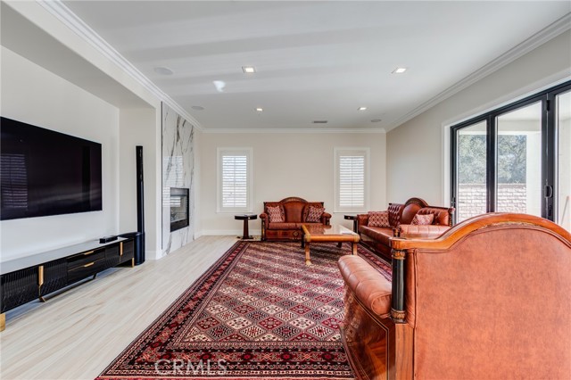 18 Elissa, Ladera Ranch CA: https://media.crmls.org/medias/587f9635-79a1-43a4-bbbf-d46cc5b2805d.jpg