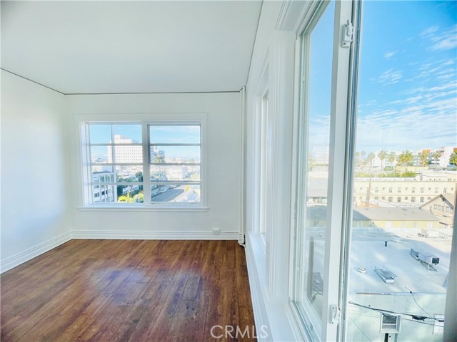 Detail Gallery Image 12 of 31 For 10 Atlantic Ave #509,  Long Beach,  CA 90802 - 1 Beds | 1 Baths