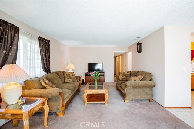 2405 Vail Avenue, Redondo Beach, California 90278, 3 Bedrooms Bedrooms, ,2 BathroomsBathrooms,Residential,Sold,Vail,DW23132215